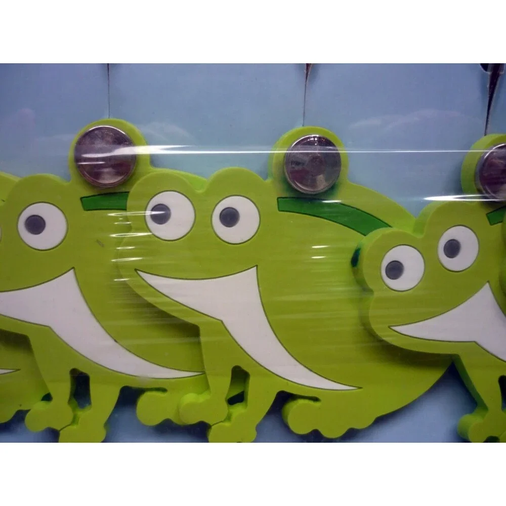 N/A frog shower